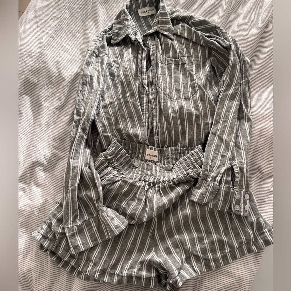 Butter and hazel stripe set - Picture 5 of 6